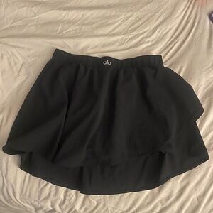 ALO wonderflow skirt